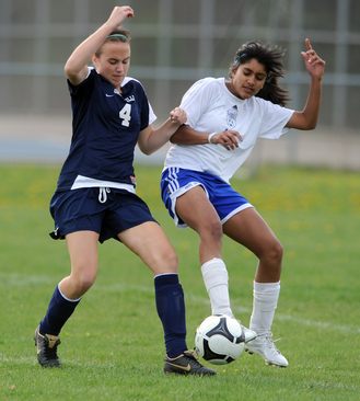 042010_GHILLS V LINCOLN SOC 1-5 LON.jpg